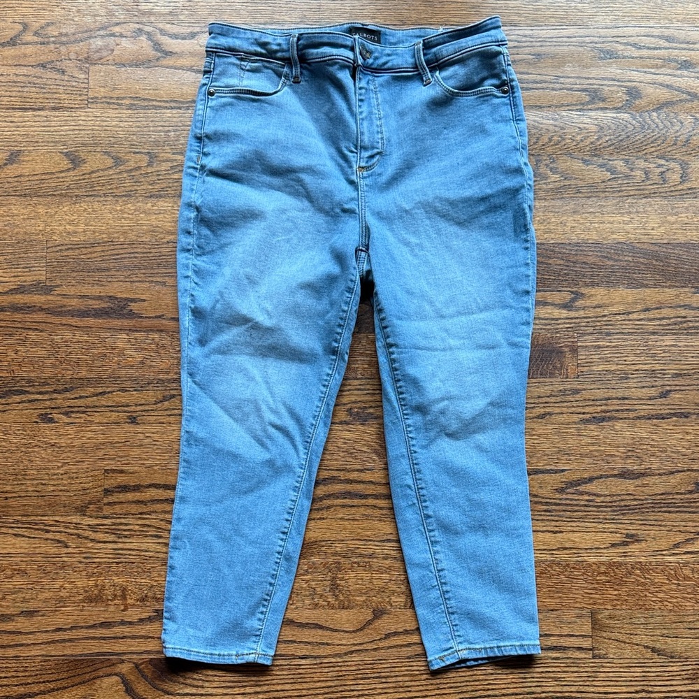 B10 Talbots Sky Blue Cropped Women's Petite 10 Jeans
